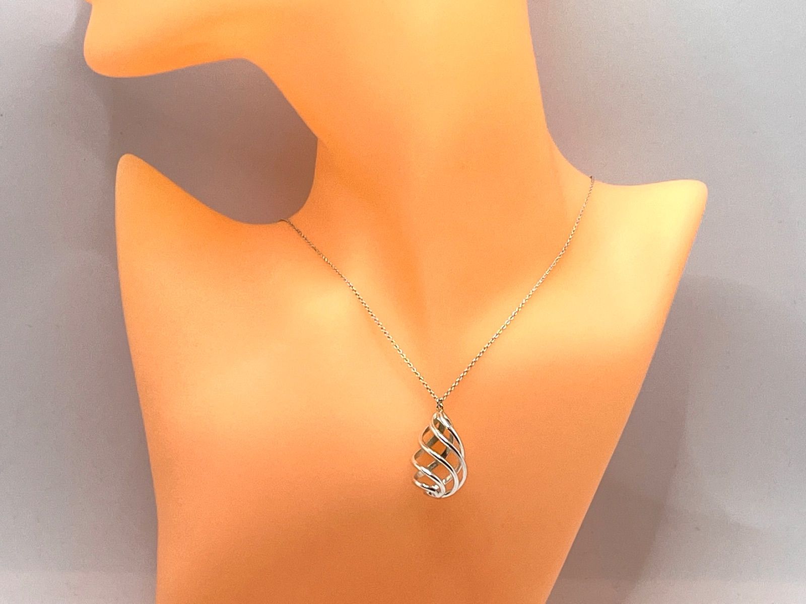 a024 送料無料 Tiffany&Co. 美品 希少 ティファニー ルーチェ ドロップ 