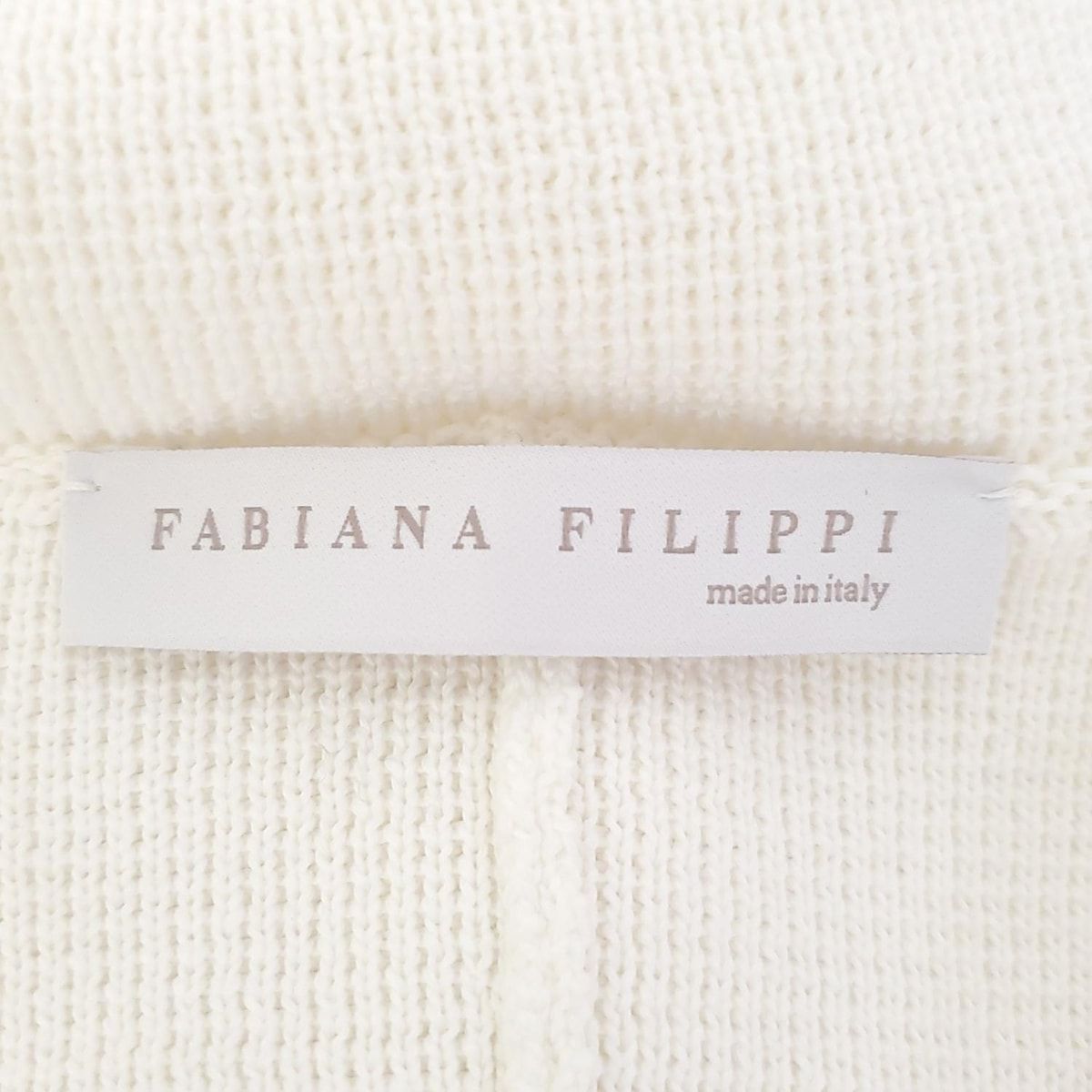 ファビアナフィリッピ　白ジャケット美品 ファビアナフィリッピ 白ジャケット美品 FABIANA FILIPPI Fall