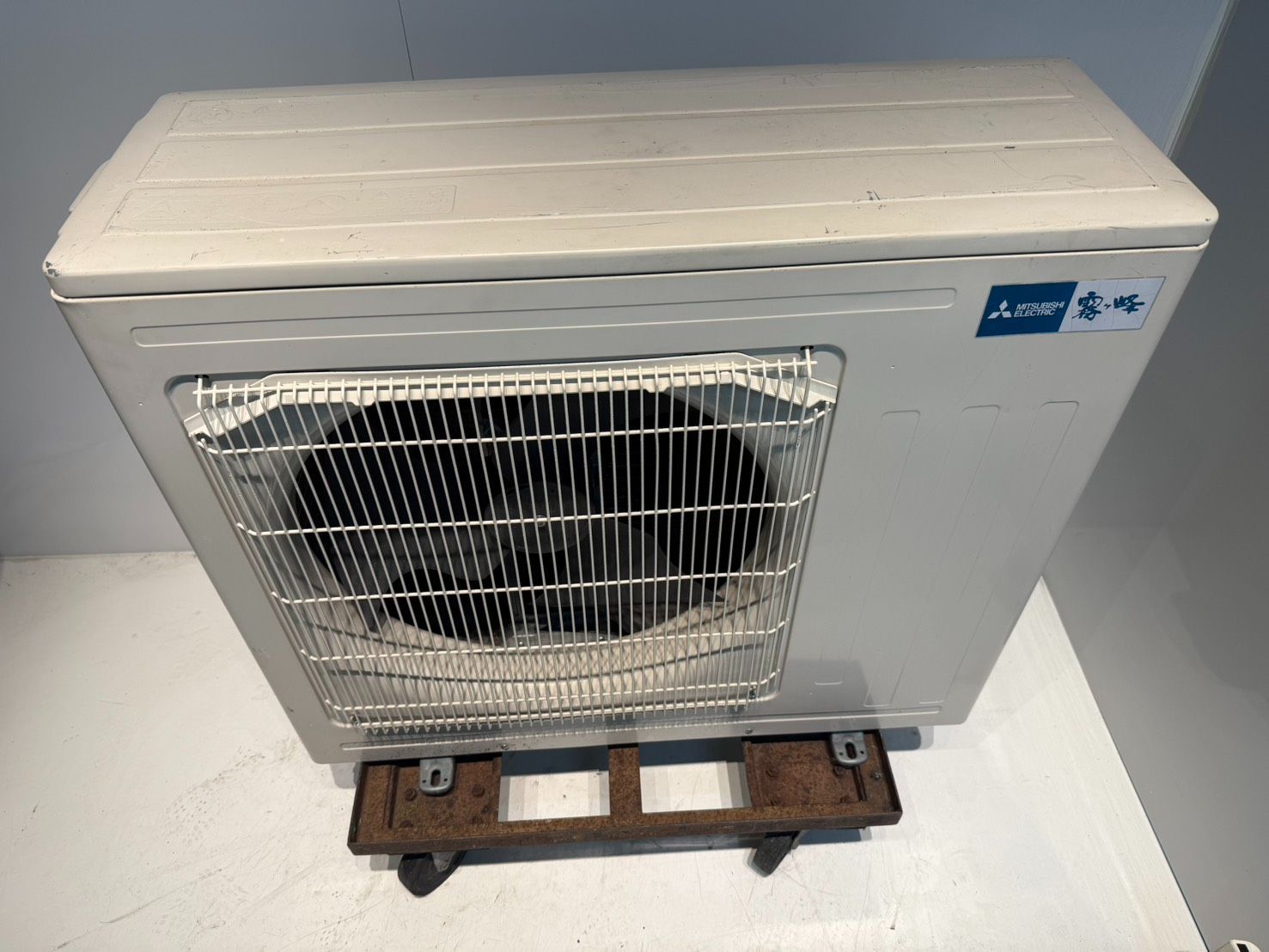 254 MITSUBISHI霧ヶ峰 2018年製エアコン 14～16畳用