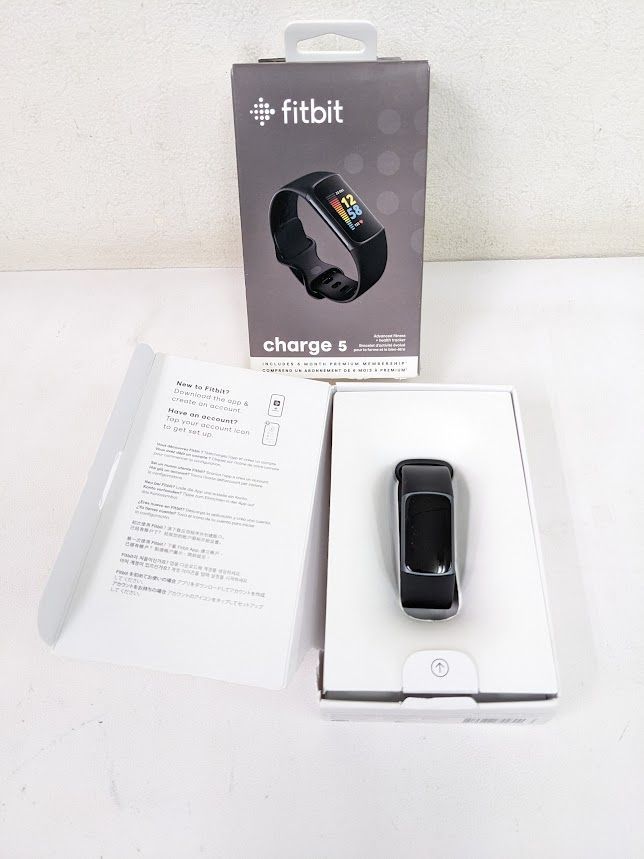 fitbit フィットビット charge 5 ジャンク品 | Shop at Mercari from Japan! | Buyee