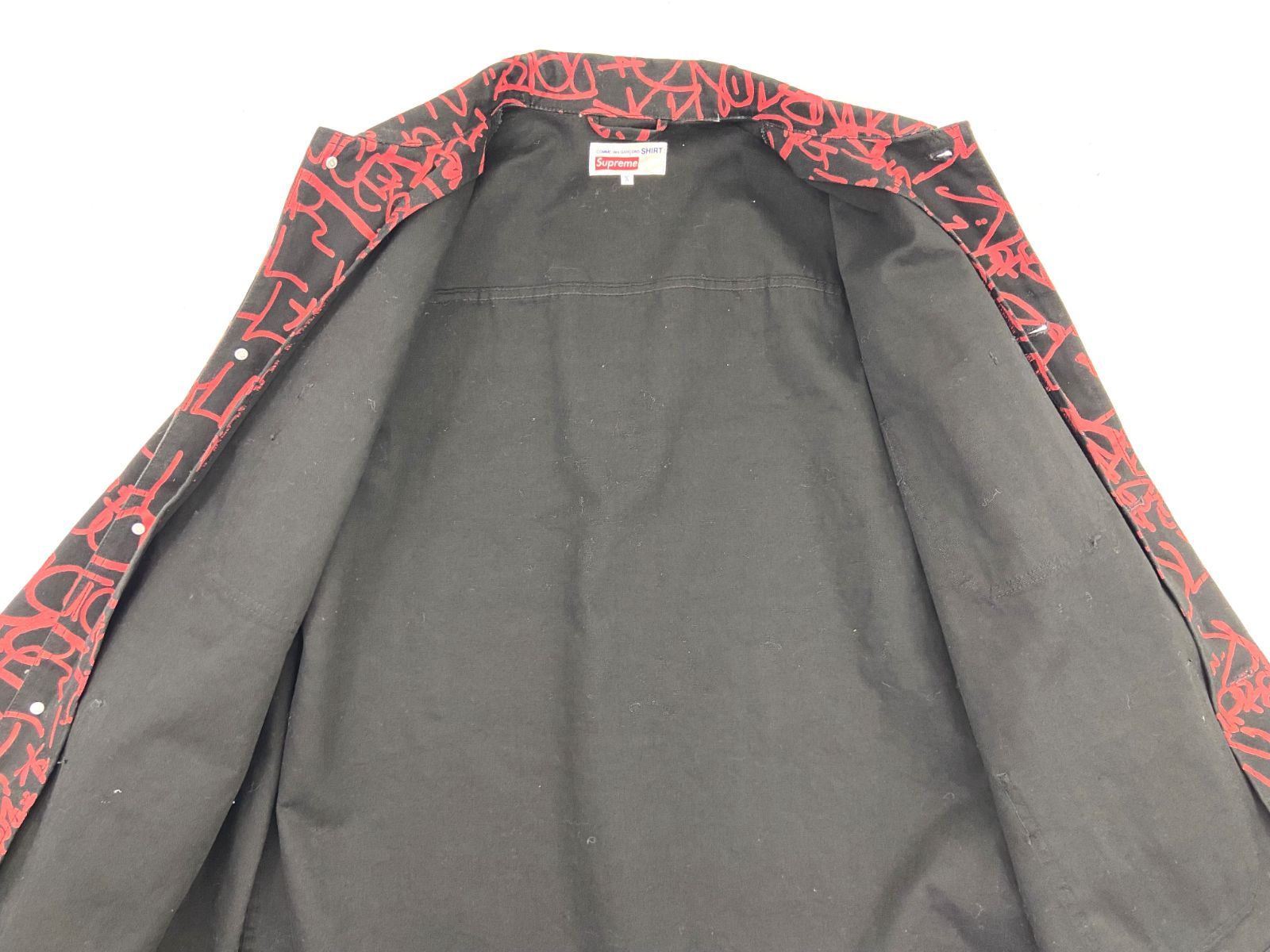 SUPREME シュプリーム
