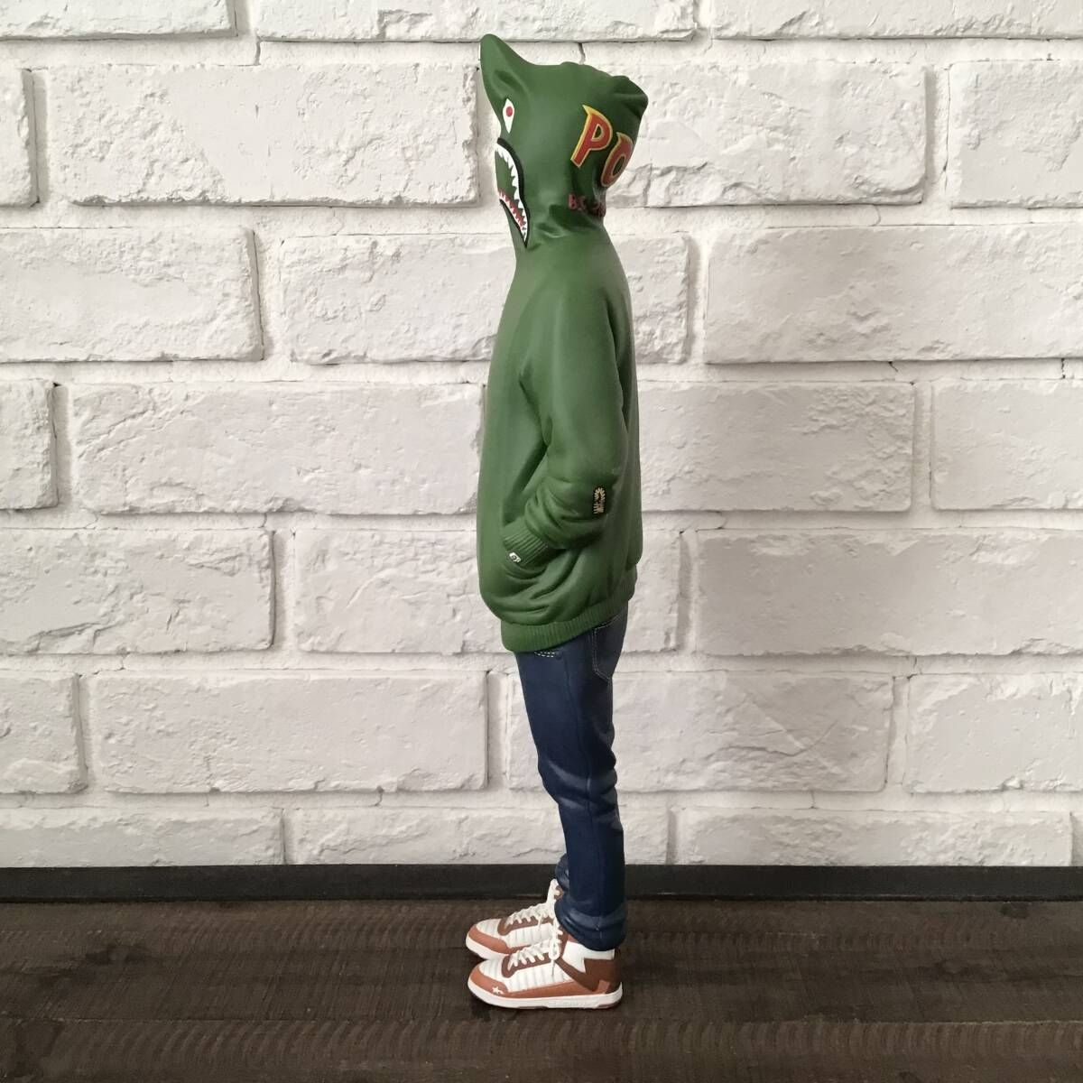 シャークテリヤキ星人フィギュアAPE BAPE アベイシングエイプ
