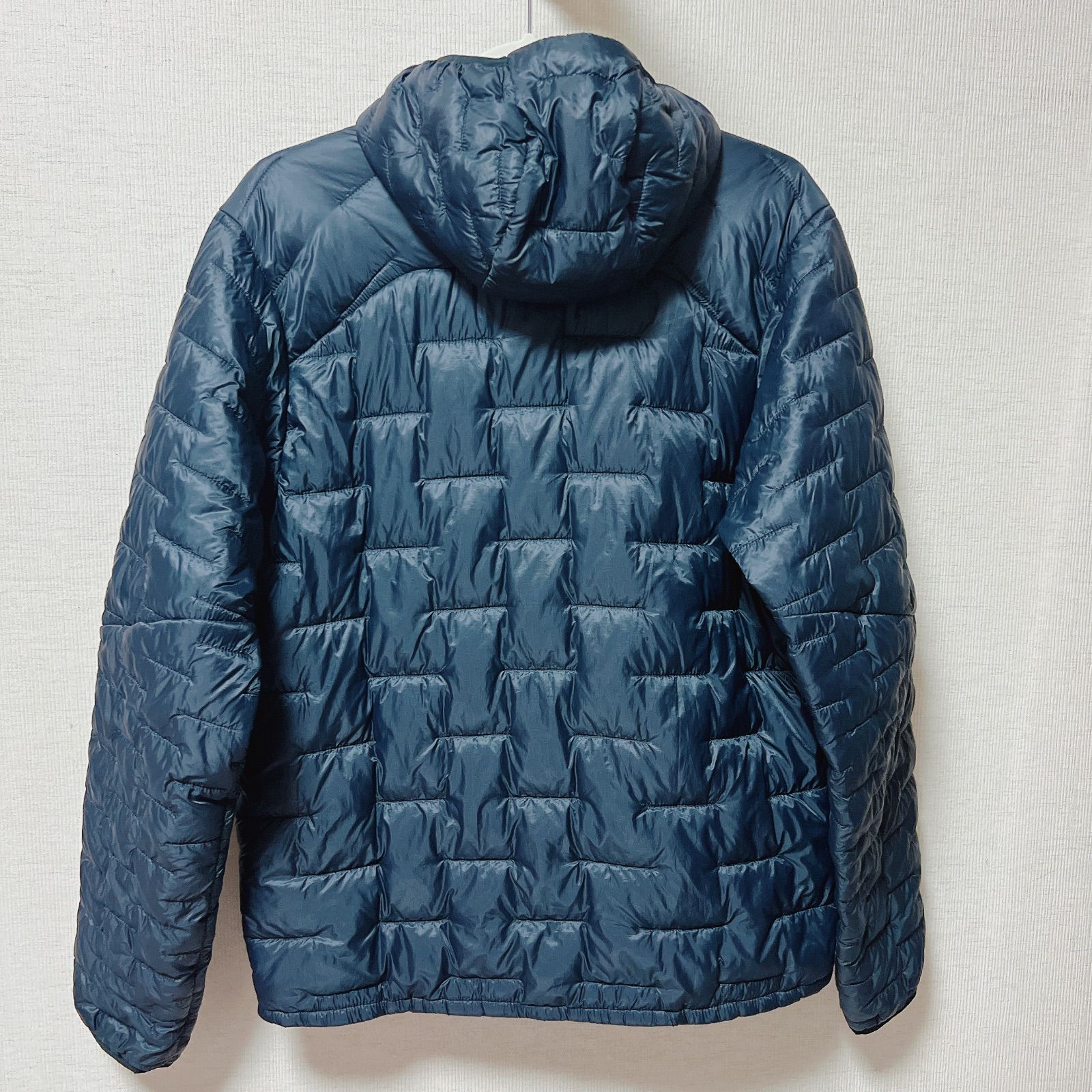 Patagonia パタゴニア 84031 マイクロ パフ フーディ ジャケット Patagonia パタゴニア 84031 マイクロ パフ フーディ ジャケット