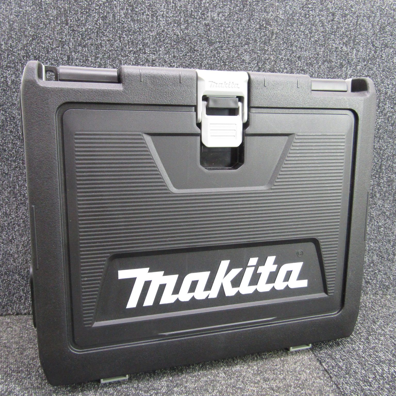 未使用品】 マキタ/makita コードレスインパクトドライバー TD173DRGXB