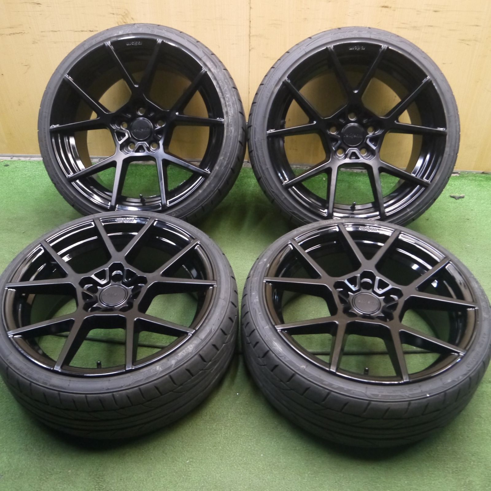 送料無料* キレイ！23年☆BMW等 rotiform 215/35R19 235/35R19 ニットー NT555 G2 ロティフォーム 19インチ  PCD120/5H☆4030514Hノ - メルカリ