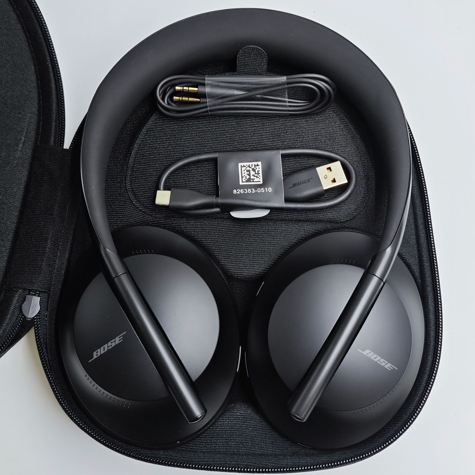 KSK ボーズ Bose Noise Cancelling Headphones 700 NC700 ワイヤレスヘッドホン Bluetooth ノイズキャンセリング Bluetooth 接続 トリプルブラック 整備済 開封済み 箱無し