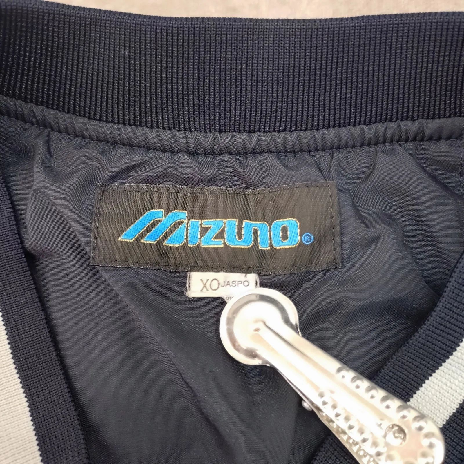 ウインドブレーカー プルオーバー