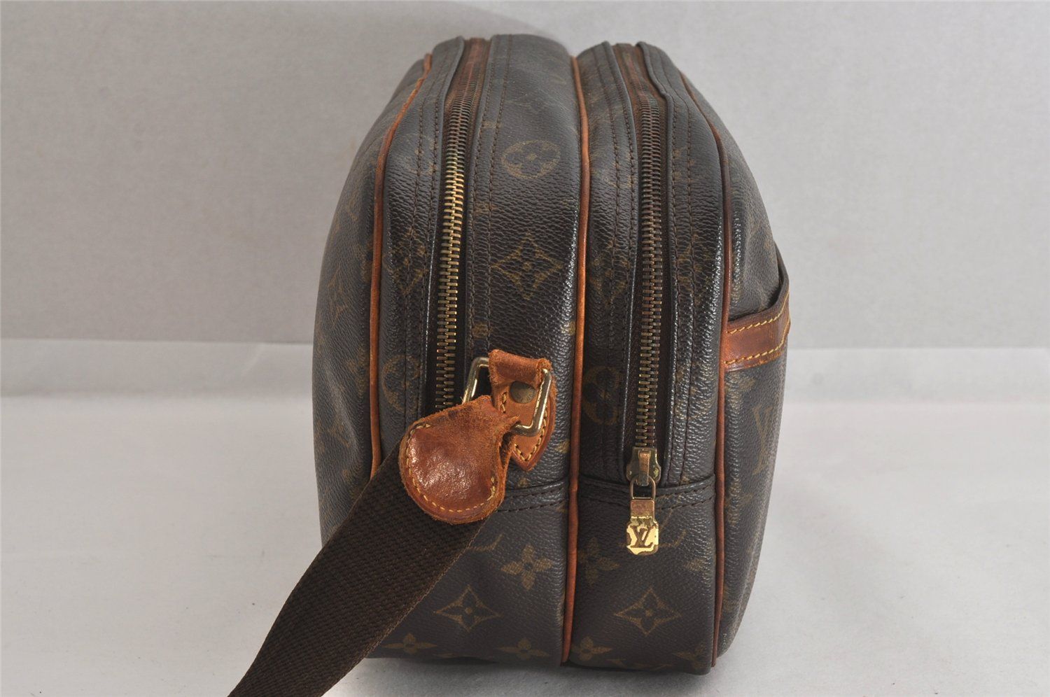 LOUIS VUITTON ルイヴィトン モノグラム ナイル ショルダー