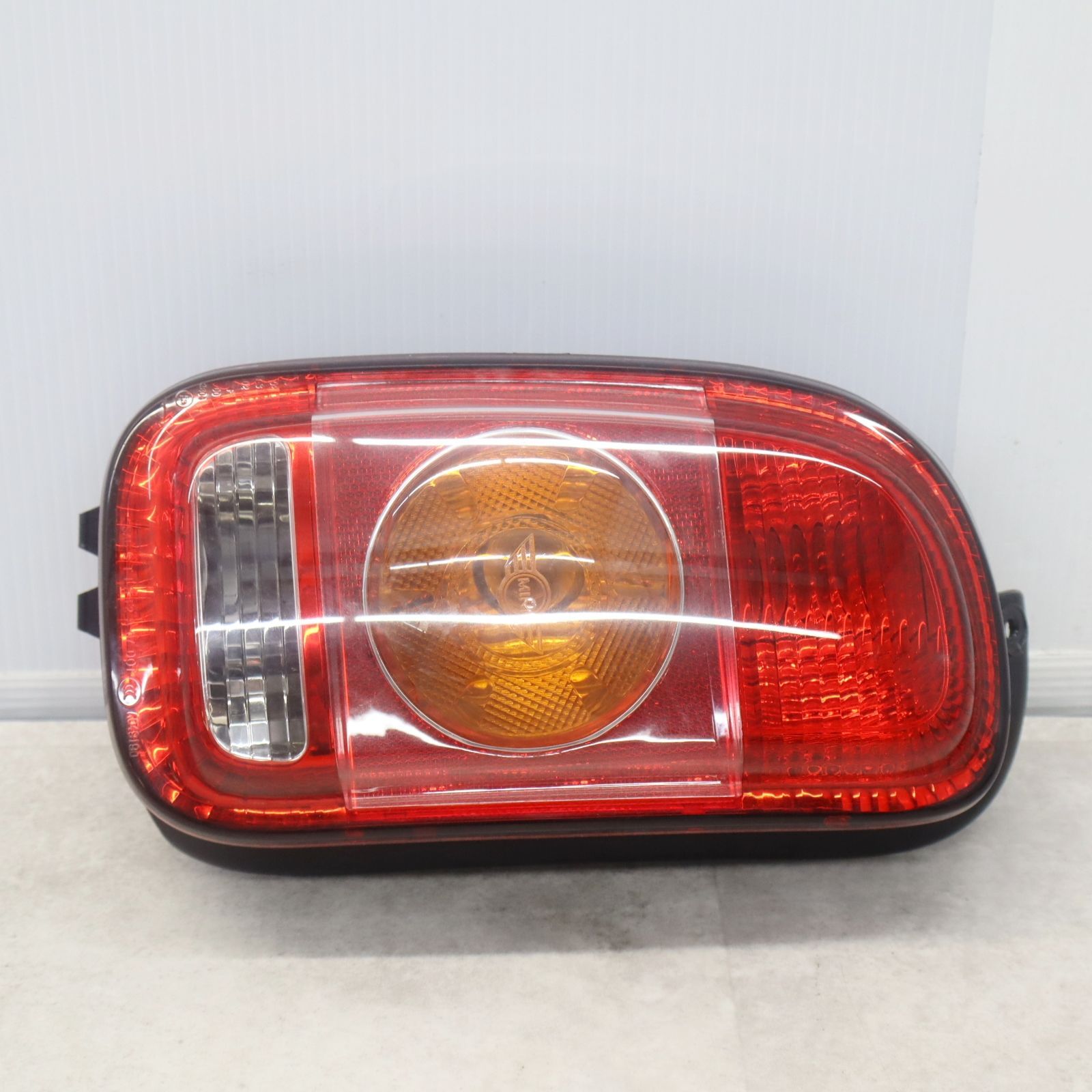 MINI パーツ 点灯OK｜テールランプ テールライト 左側 片方のみ｜BMW MINI ミニ 2755115 ｜ クラブマン R55 ML16 純正P2375