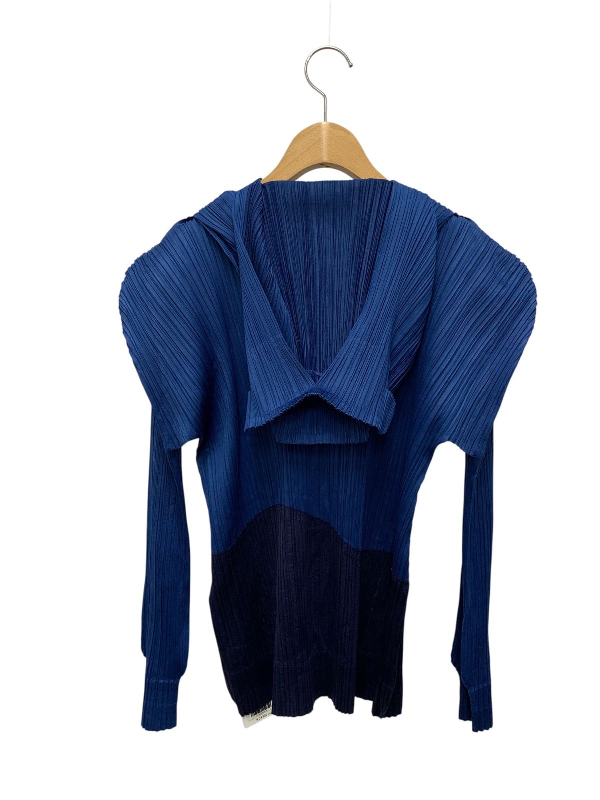 PLEATS PLEASE ISSEY MIYAKE - プリーツプリーズイッセイミヤケ PP83-JC692 パーカー 4 ブルー ジップアップ バイカラー フード耳付き ITUXUVB3TPM4 プリーツプリーズイッセイミヤケ PP83-JC692 パーカー 4 ブルー
