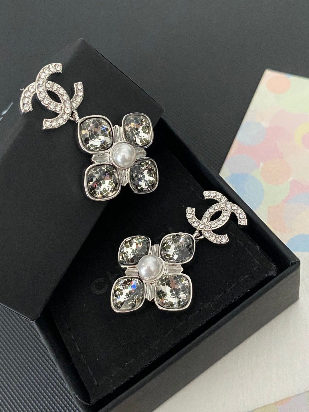 今日特価】Chanel ヴィンテージ ダブル C ピアス 送料無料！在庫