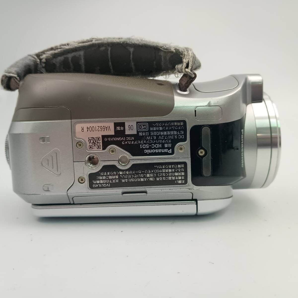 Panasonic HDC-SD1 DIGITAL Video Camera Silver パナソニック
