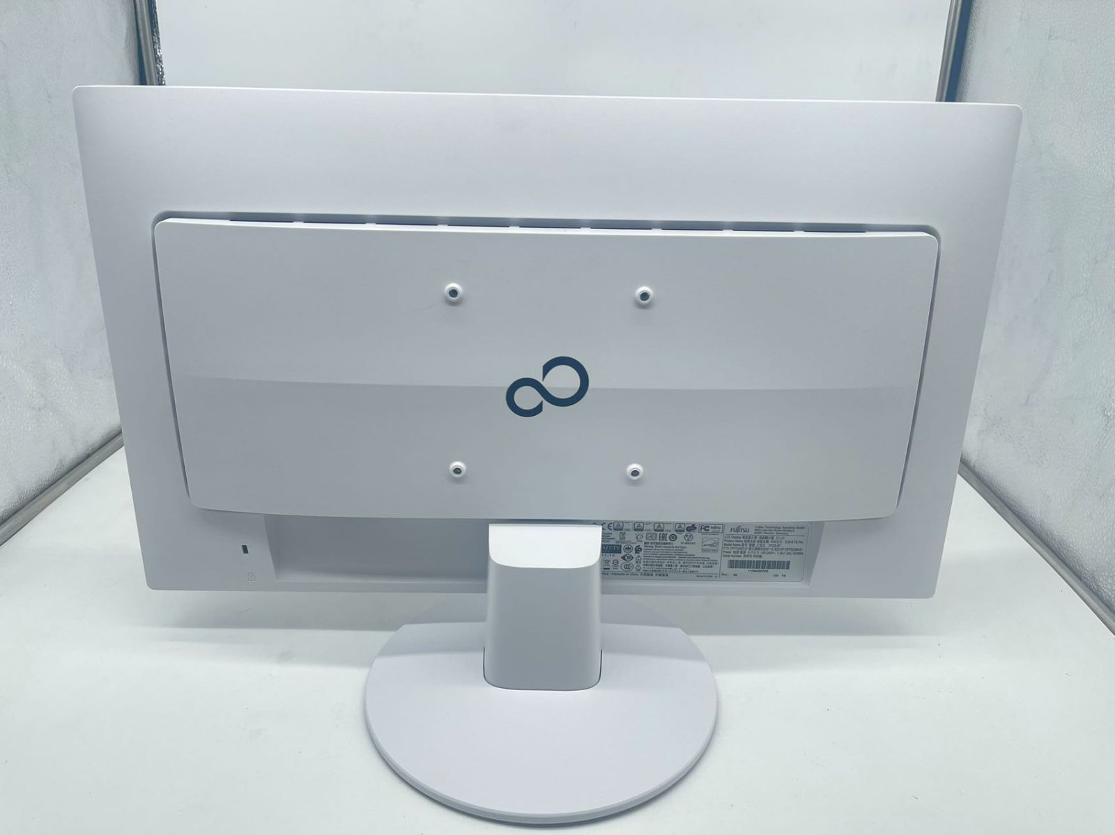 FUJITSU DY22-8T 22型ワイド DP VGA DVI 1920X1080 - メルカリ