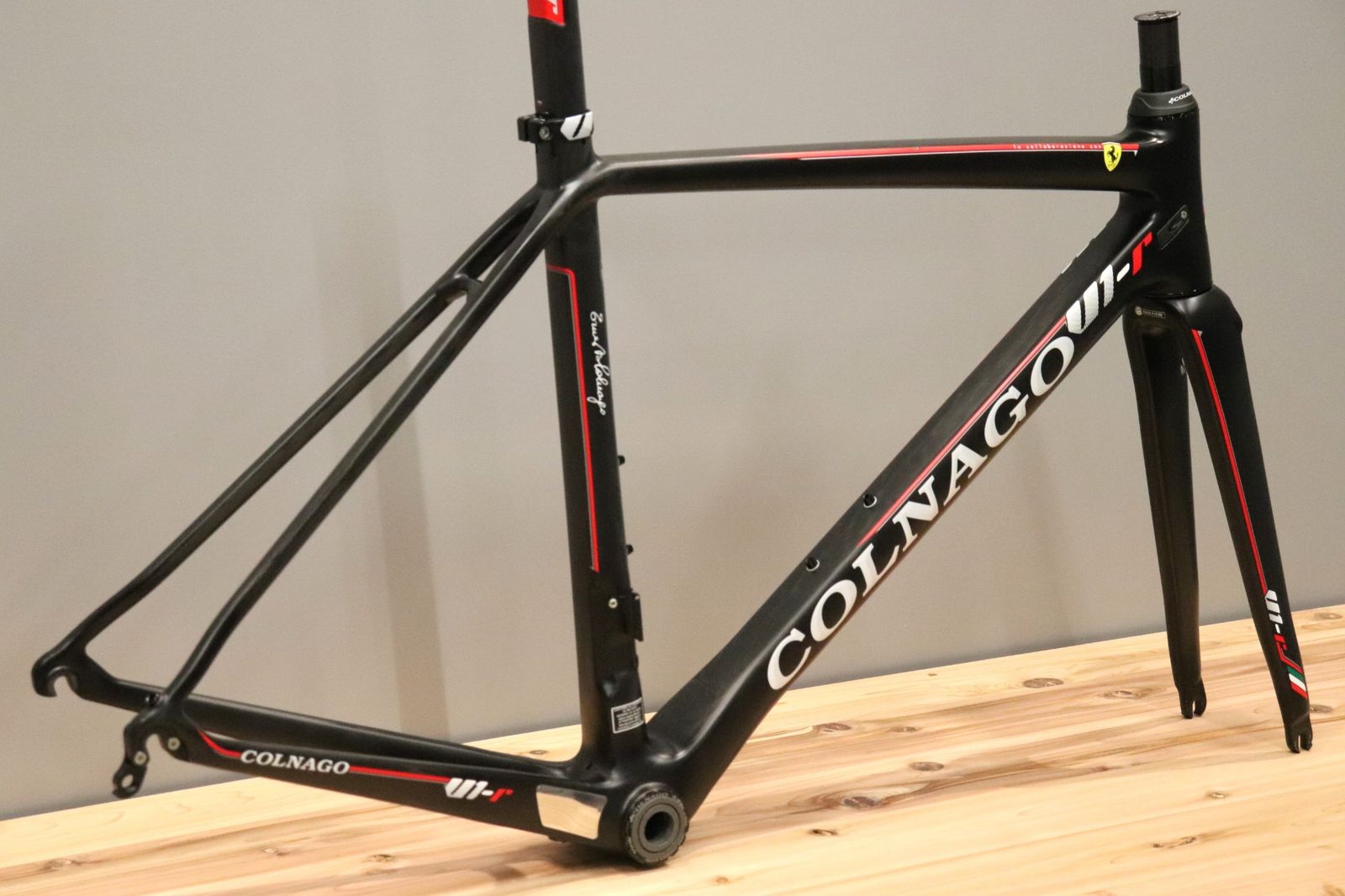 コルナゴ COLNAGO V1-R 2015モデル 480sサイズ カーボン ロードバイク フレームセット 仙台店 BRIGHTFACE_UK