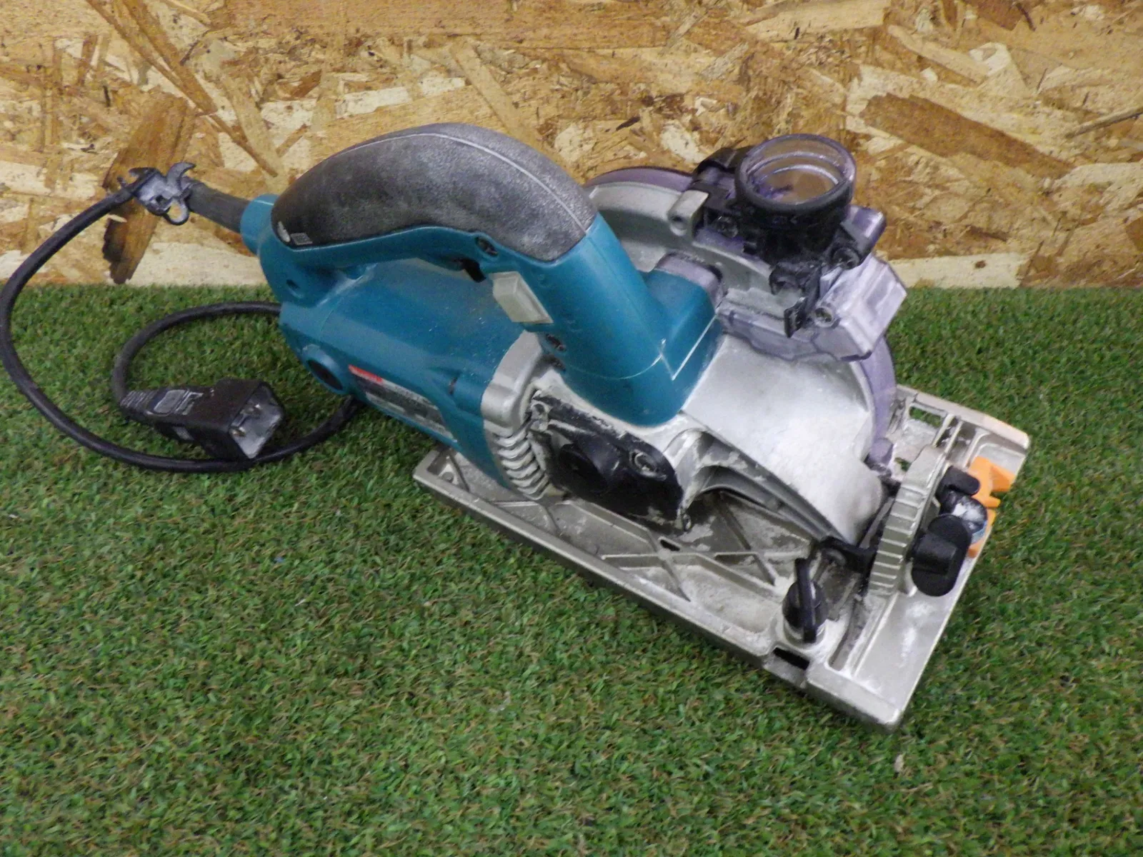 マキタ 5205FX 125㎜ 防塵マルノコ Makita 電動工具 大工道具 動作確認 