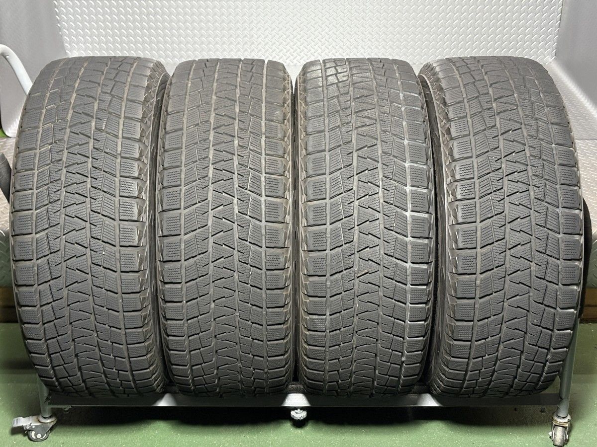 ブリヂストン ブリザック DM-V2 285/60R18 ランドクルーザー200