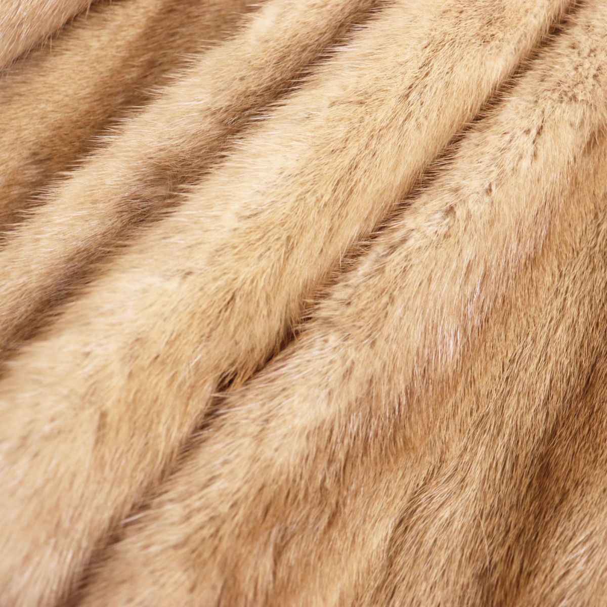 美品○OS FUR MINK ミンク 裏地ロゴ柄 本毛皮ショートコート