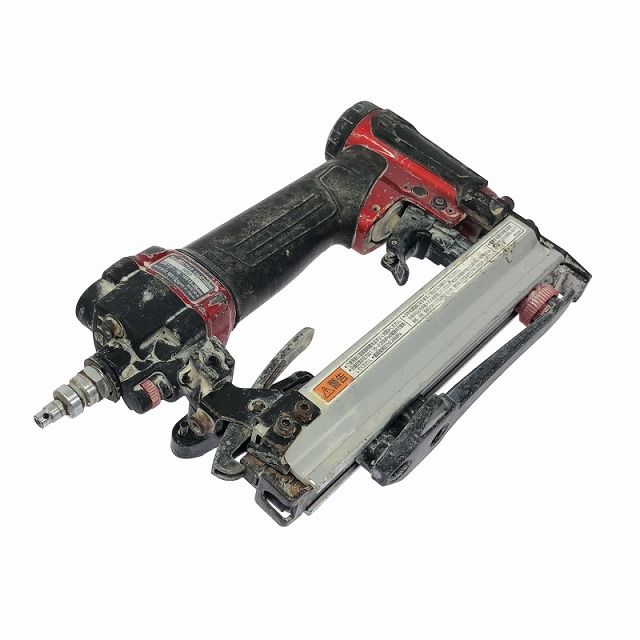 品 makita マキタ 10mm 高圧エアタッカー AT1025HE 赤 レッド 本体のみ 長さ25mm エアータッカー HRDEVELOPMENT_JP