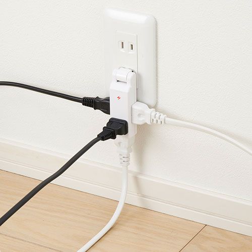 20個セット YAZAWA 雷ガード付 小コーナータップ 4個口 ホワイト Y02CMK400WHX20 MEBLE-SODAR_PL