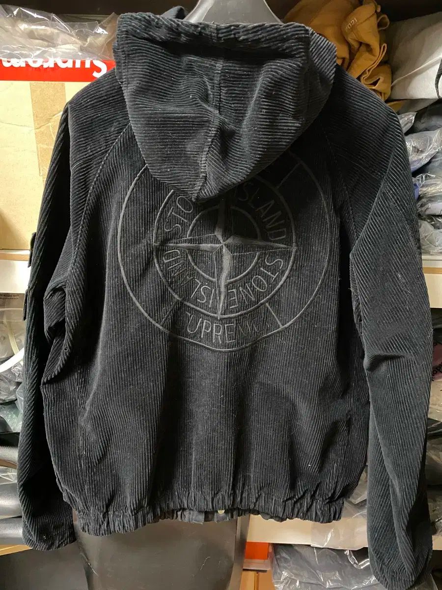 S Supreme シュプリーム x STONE ISLAND ストーンアイランド コーデュロイ フード ジャケット