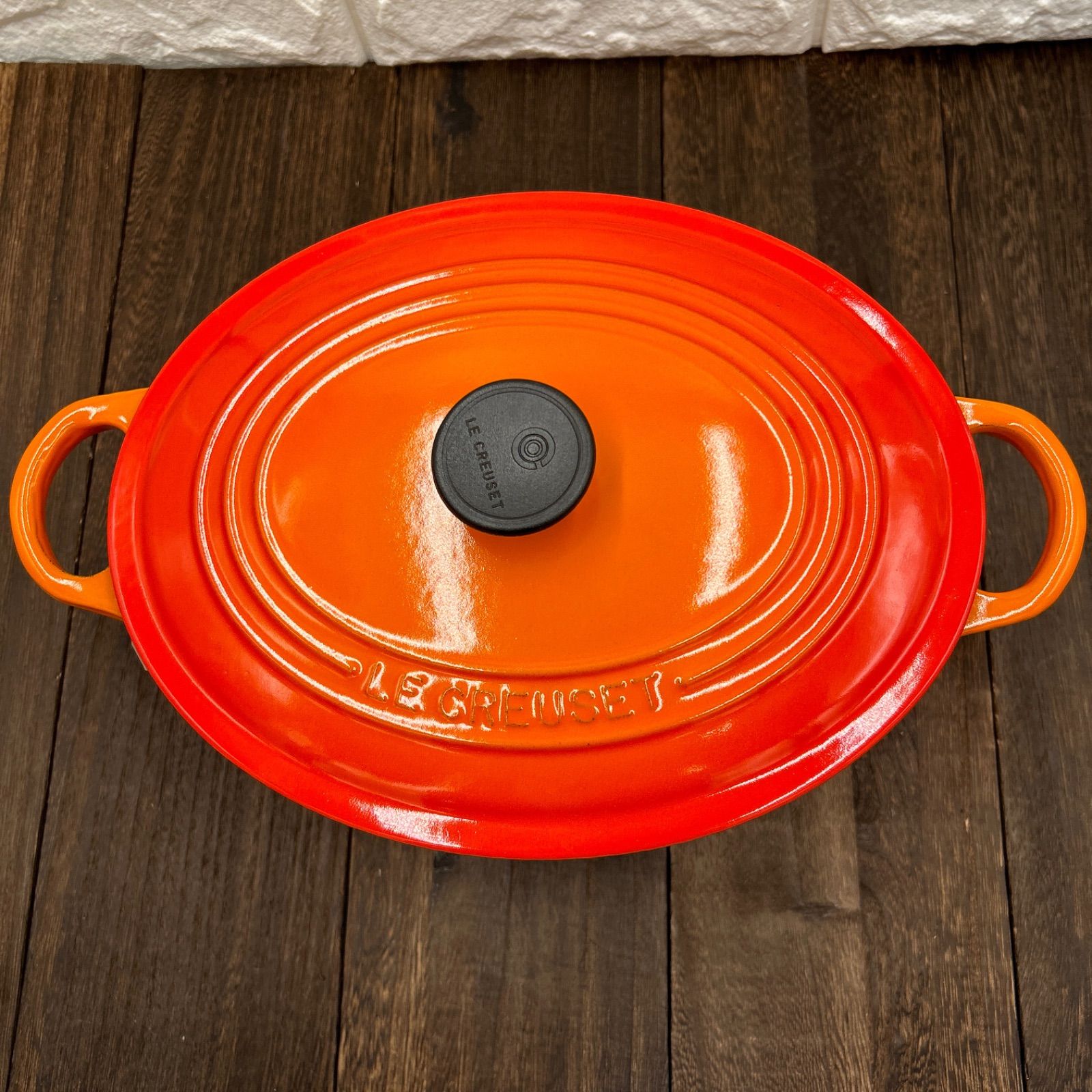 新品未使用 ル・クルーゼ (Le Creuset) 鋳物 ホーロー 鍋 ココット・オーバル 25 cm オレンジ ガス IH オーブン 対応 -  メルカリ