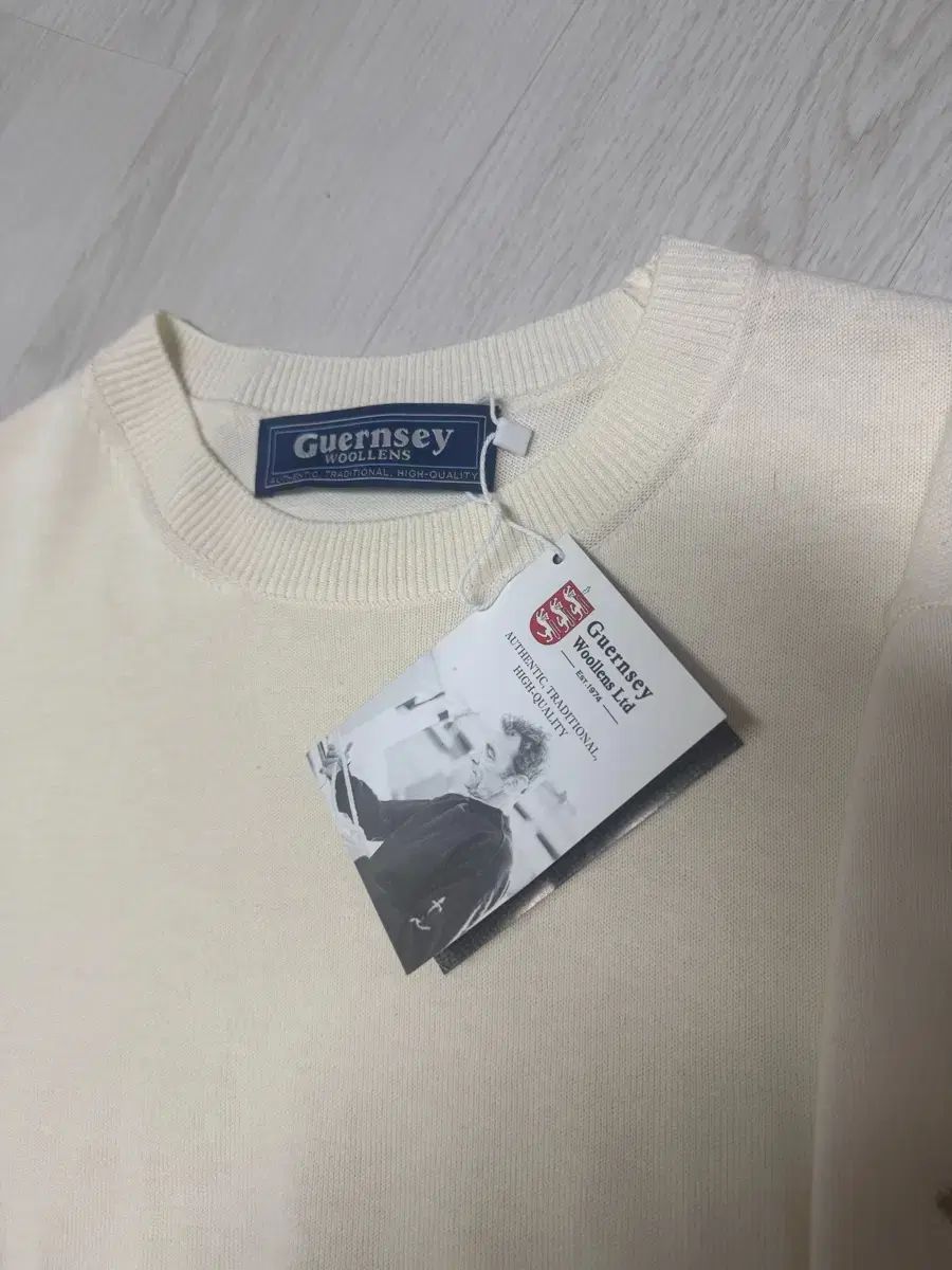 Woollens ガンジーウーレンズ