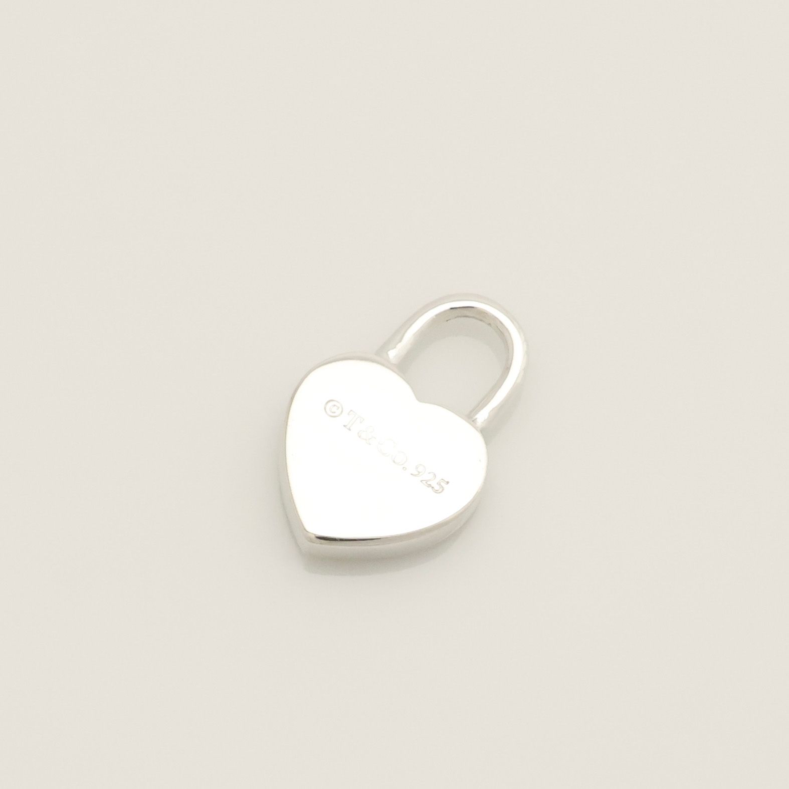 美品】ティファニー TIFFANY&Co. リターントゥ ティファニー ミニ