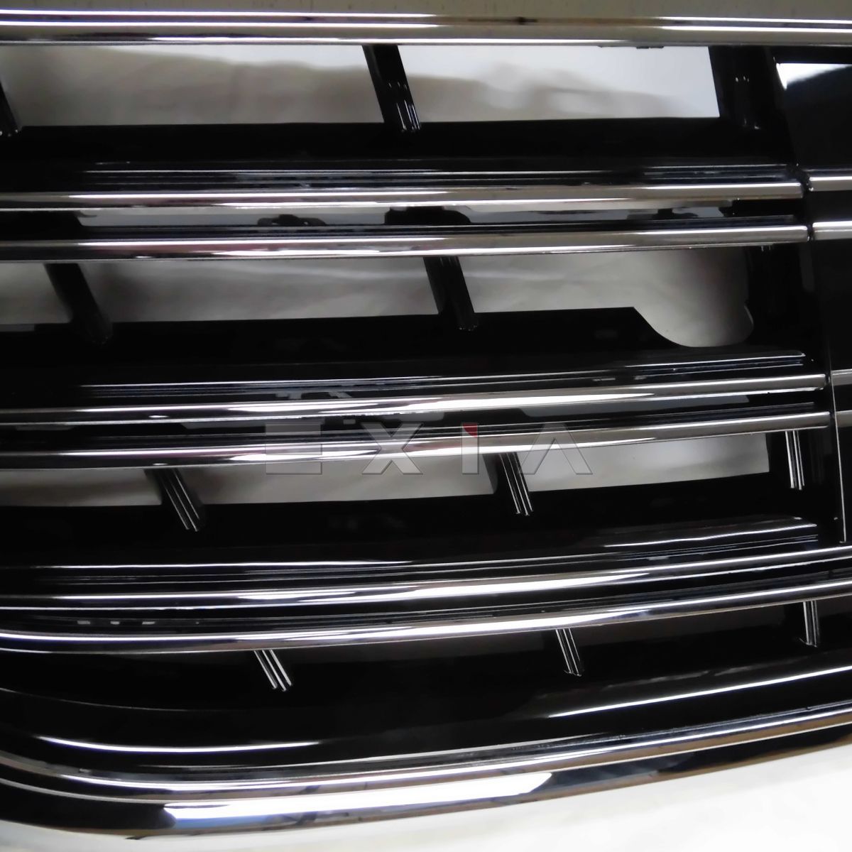 メルセデスベンツ W222 Sクラス  純正品　フロントグリル ナイトビュー無 Mercedes-Benz ☆国内発送 即納☆W222 Sクラス AMG S65タイプ