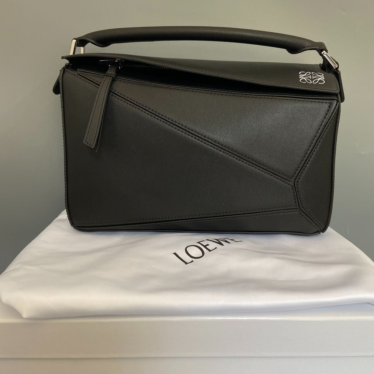 LOEWEロエベ パズル バムバッグ 2way ラージ ショルダーバッグ - メルカリ 