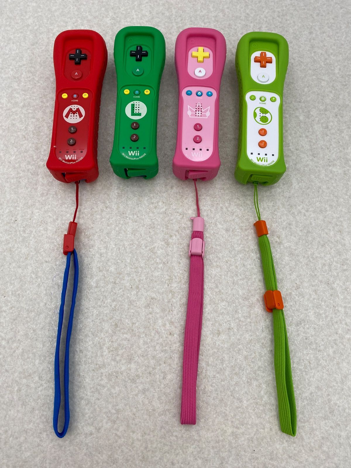  Wiiリモコンプラス マリオ ルイージ ピーチ ヨッシ― ４点 コントローラー 周辺機器