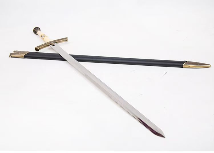 中世十字剣 片手西洋剣 炭素鋼刃 × 合金ゴールドメッキ装具 全長