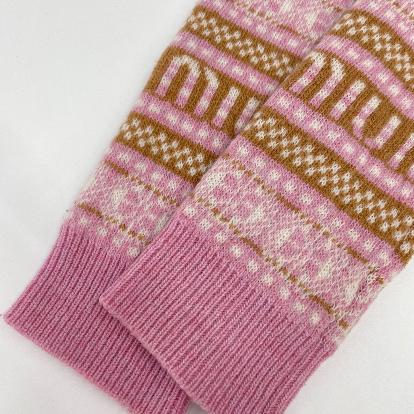  MIUMIU ミュウミュウ MML 824 23年製 ピンク ロゴニット 36 アンサンブル トップス