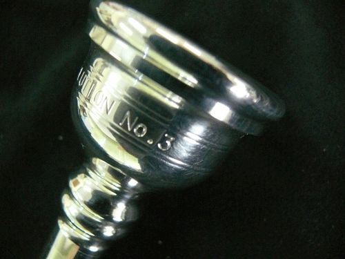 チューバマウスピース　ブラスエボリューション　No.3 BRASS-EVOLUTION)チューバマウスピース NO.3＜送料無料＞【特価I