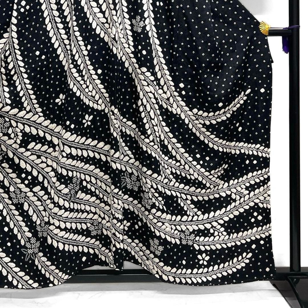 モノトーン 枝垂れ