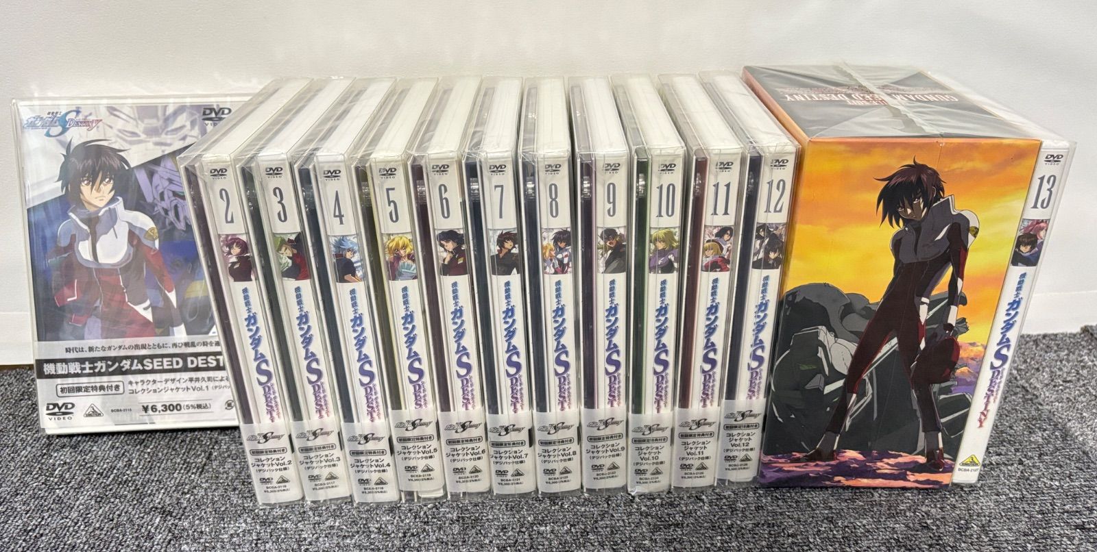 新品未開封】 初回限定特典付き 機動戦士ガンダムSEED DESTINY 全巻