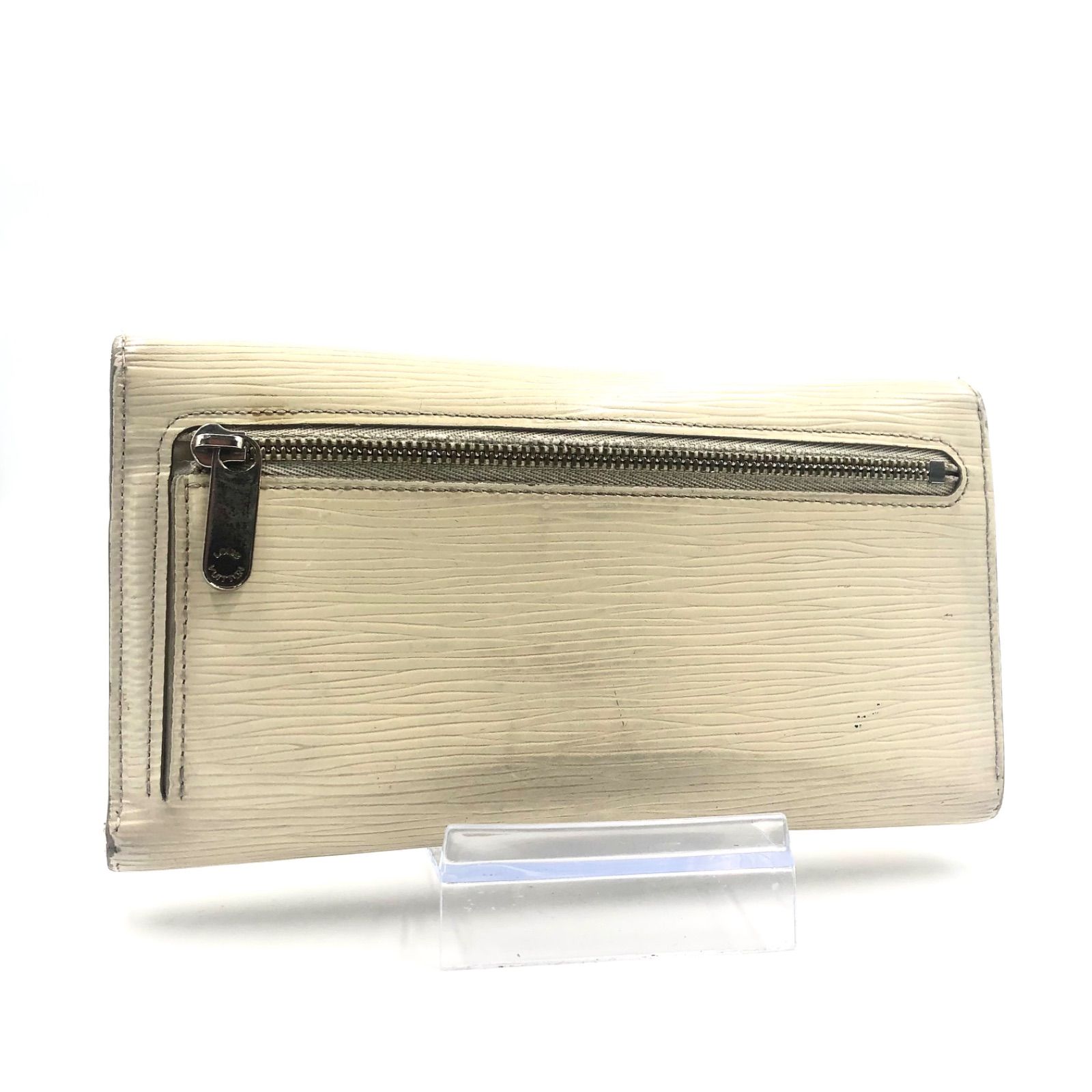 VUITTON ルイヴィトン 財布 エピ ウジェニ イヴォワール オフ白 M6388J 専用袋・紙袋 中古 ルイヴィトン LOUIS VUITTON 長財布 三つ折り エピ ポルトフォイユ ウジェニ シルバー金具 イヴォワール 白 ホワイト 大容量  M6388J