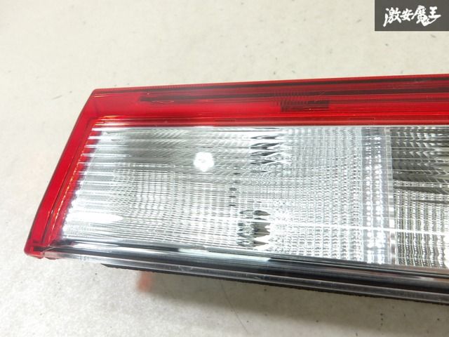 スズキ　　エブリィワゴン DA17W 純正左右テールランプ セール スズキ エブリィワゴン 純正テールランプ DA17W - メルカリ