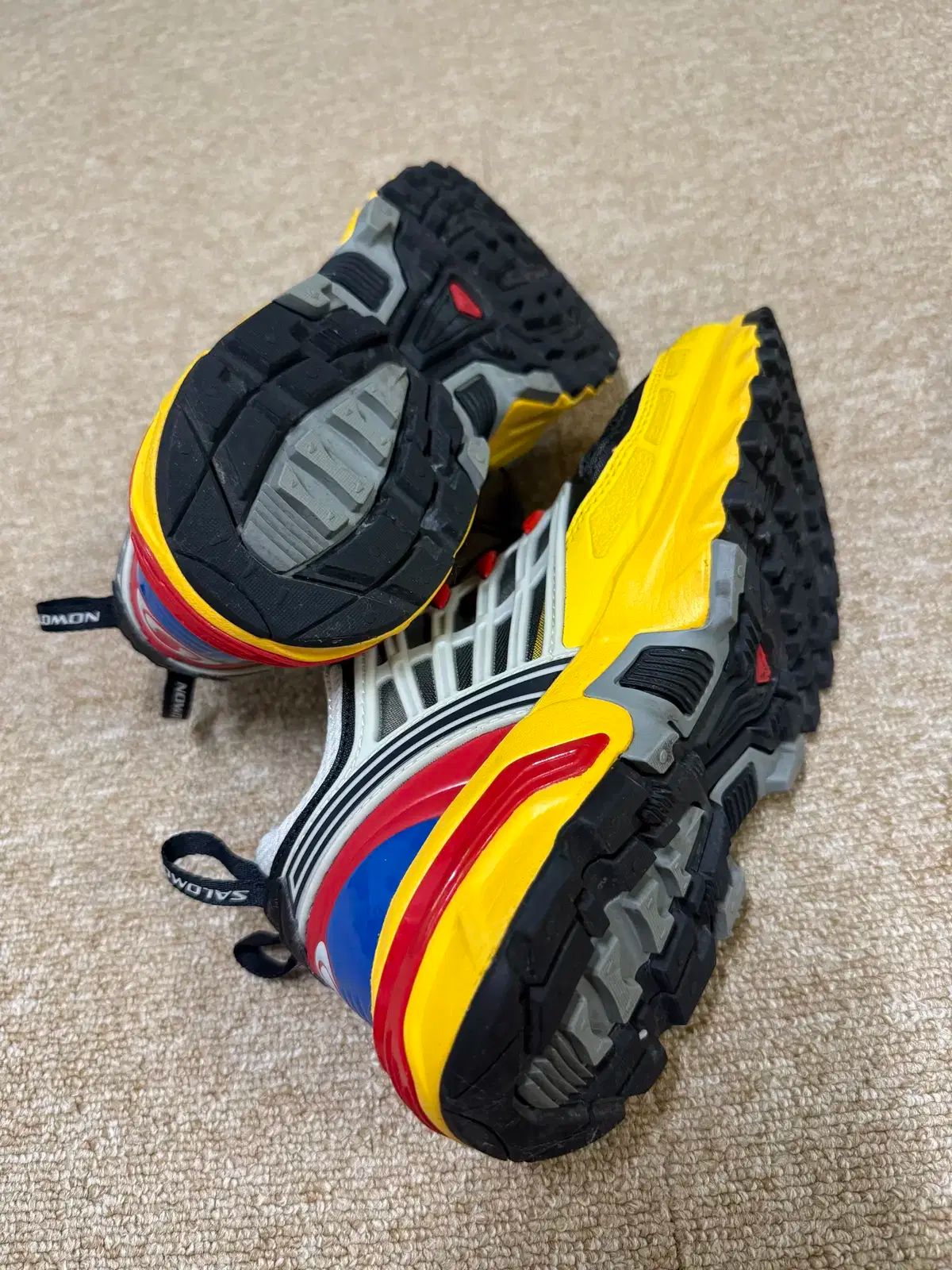SALOMON マルチ