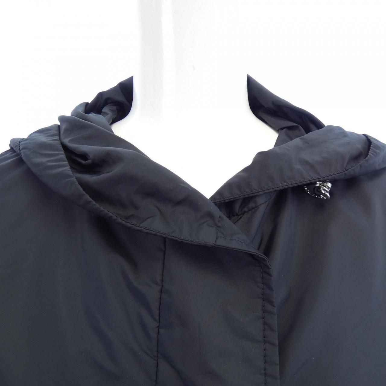 人気アイテムが再入荷！ モンクレール MONCLER HIENGU コート ワゴンセールも実施中。