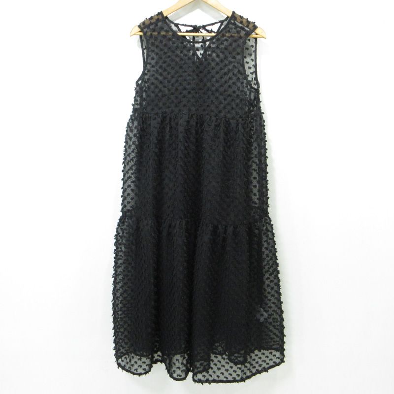 三重本店 TRRAZZO DONNNA | トラッゾドンナ 総柄シアーノースリーブワンピース ドット柄 6253-542 ブラック サイズ F 112