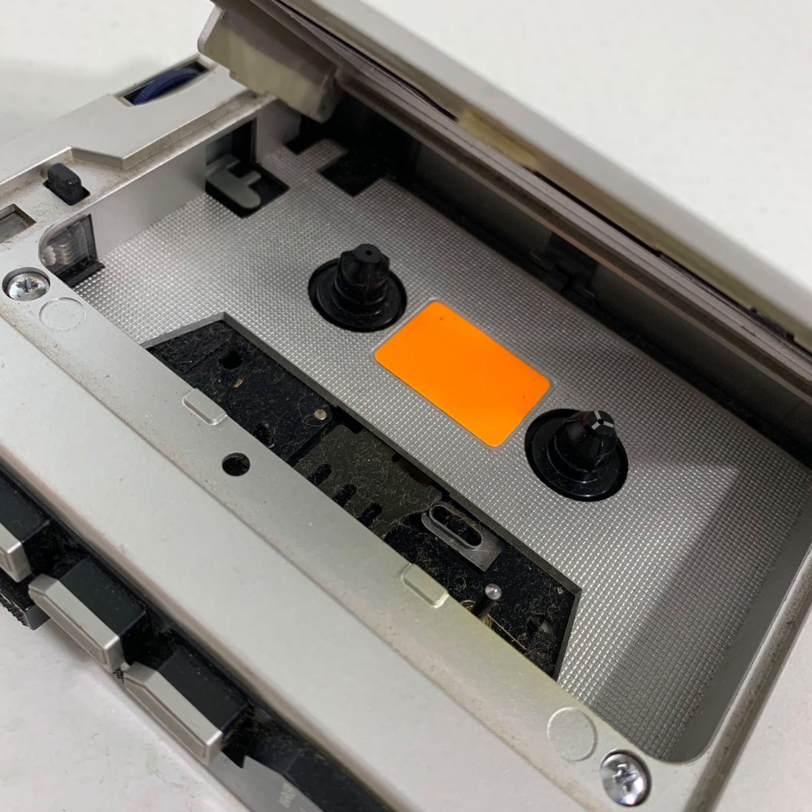 SONY カセットコーダー TCM-141 カバー付き　昭和レトロ　レア SONY カセットコーダー TCM-141 中古品 昭和レトロ/当時物 - メルカリ