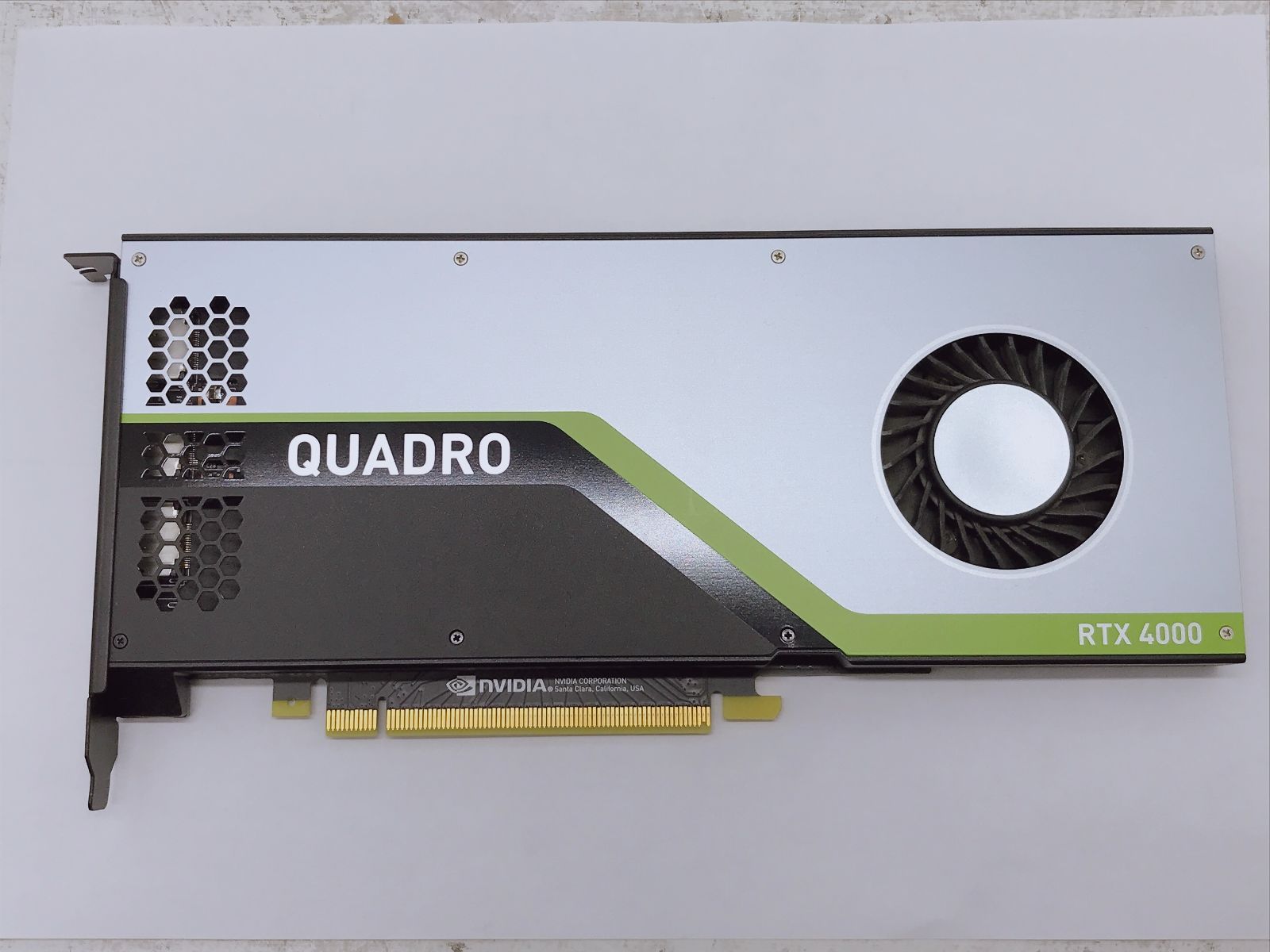 Nvidia QUADRO RTX4000 動作確認済み