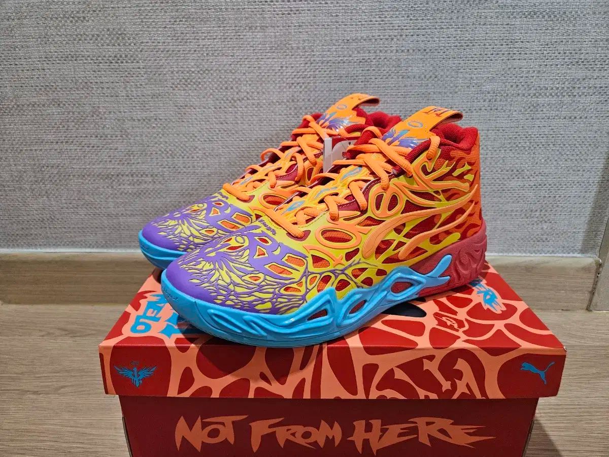 プーマ MB 04 フィニックス (サイズ270 275 285) Amazon.co.jp: プーマ