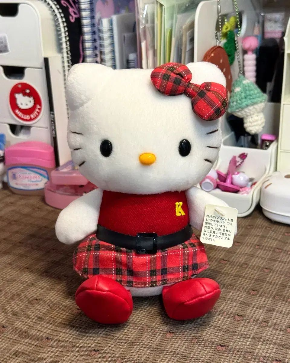 激レア❣️美品　ハローキティ　タータンローズドール　ぬいぐるみ　タータンチェック サンリオ ハローキティ キティちゃん ぬいぐるみ タータン