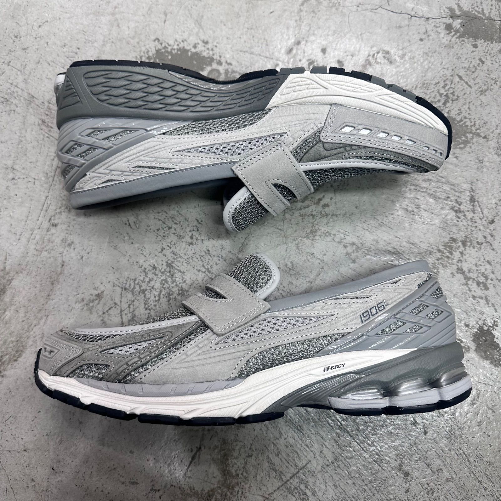 New Balance 1906L 