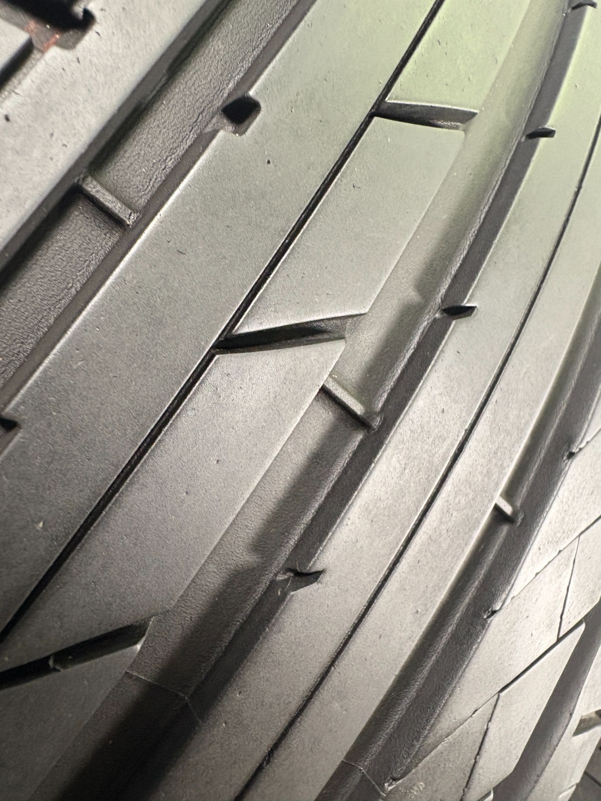 コート 225 40R19 ハイフライ HF805 2020年製 2本 夏タイヤ ノーマル TA576