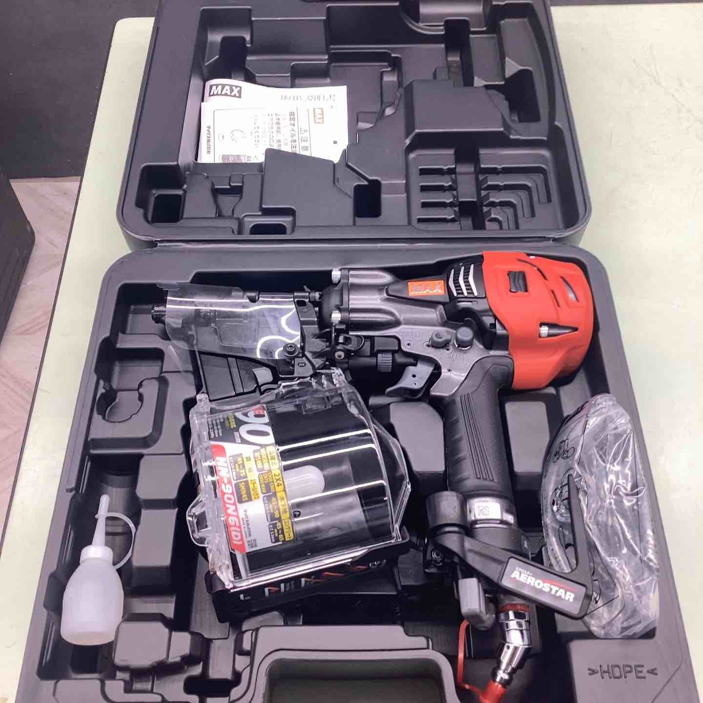 高圧エア釘打ち機