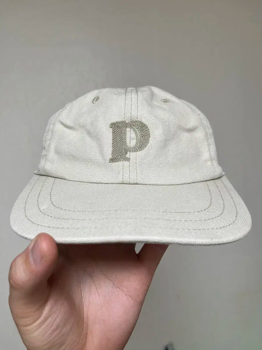 Patagonia(パタゴニア) ベージュ ロー ボールキャップ - メルカリ