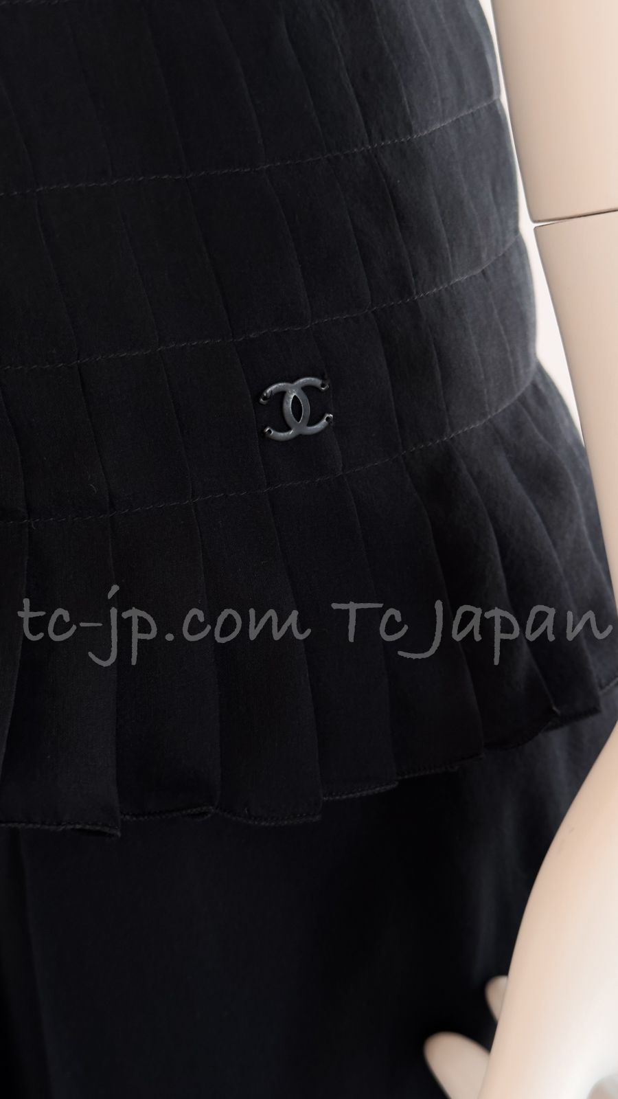シャネル ワンピース CHANEL ブラック・シルク・ノースリーブ