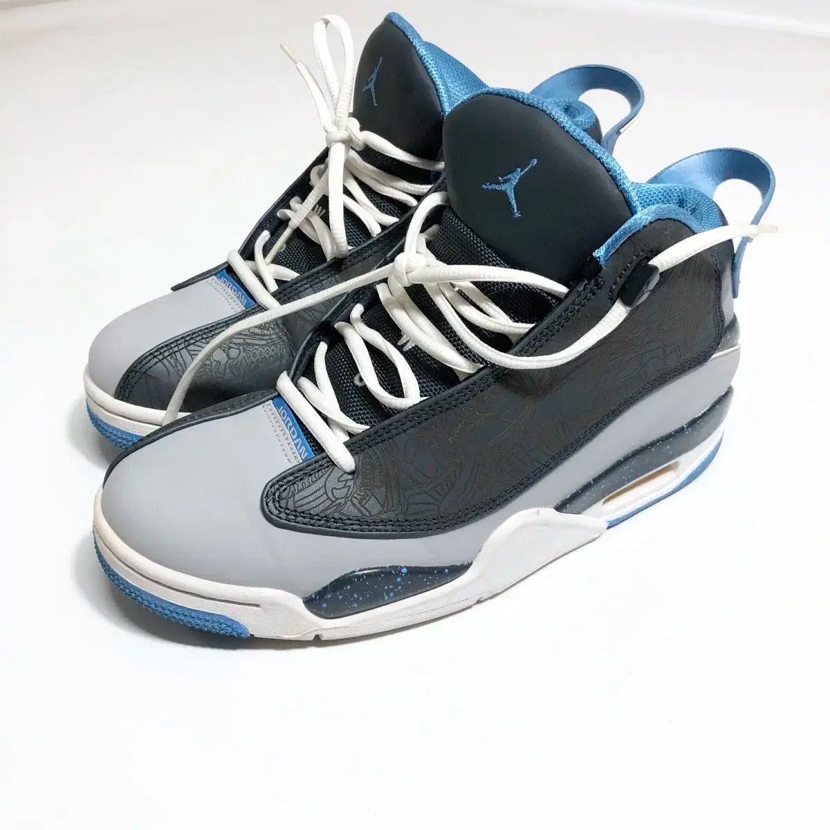 エアジョーダン 30 記念日 ホットゼロ ウルフグレー 255